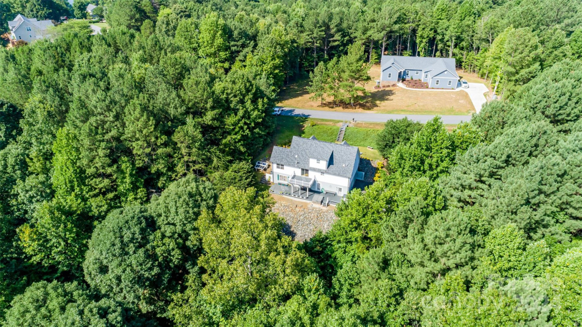 115 Pier Point Dr Stony Point, NC 28678