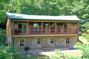 470 Bear Ridge Rd Tuckasegee, NC 28783