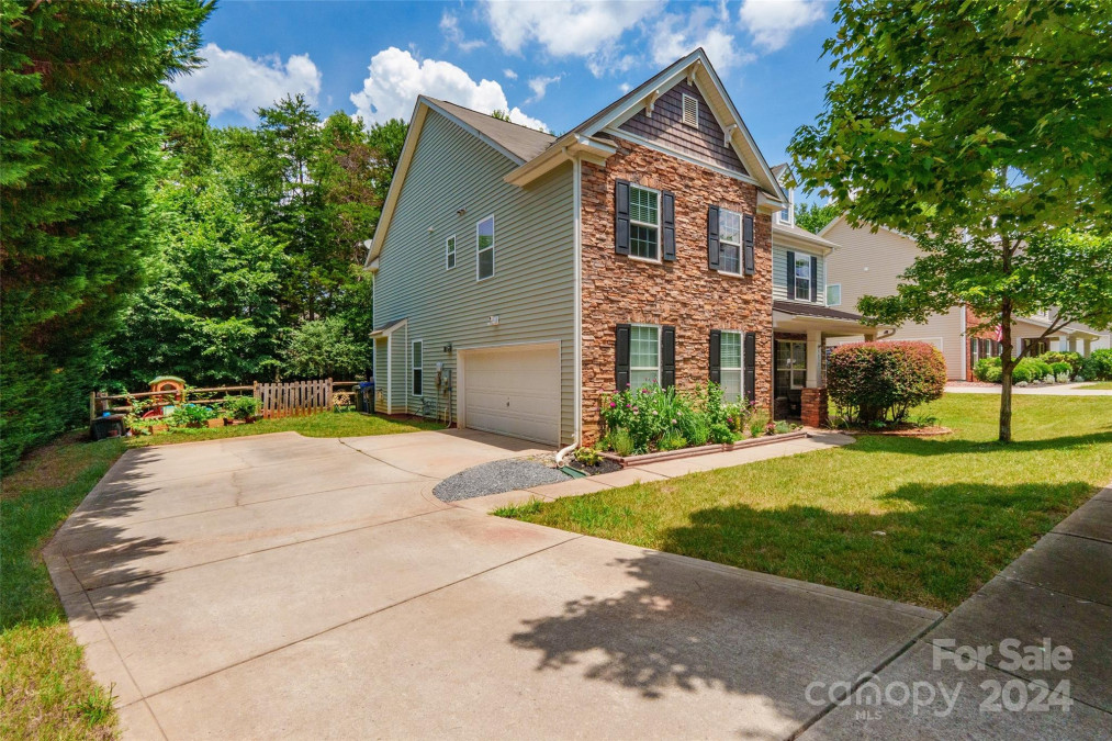 5837 Mcdowell Run Dr Huntersville, NC 28078