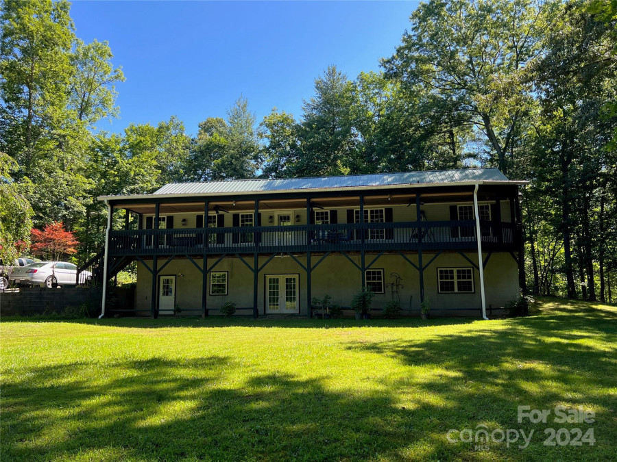 2230 Walnut Hollow Rd Brevard, NC 28712