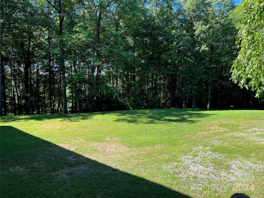 2230 Walnut Hollow Rd Brevard, NC 28712