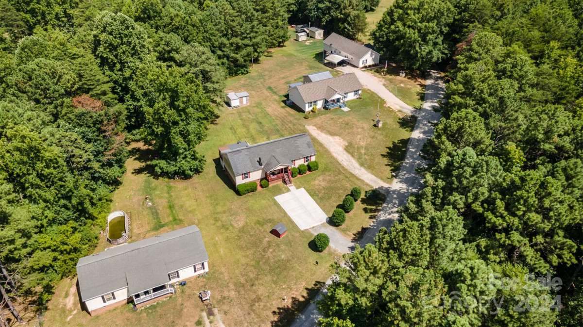 408 Rhea Rd York, SC 29745