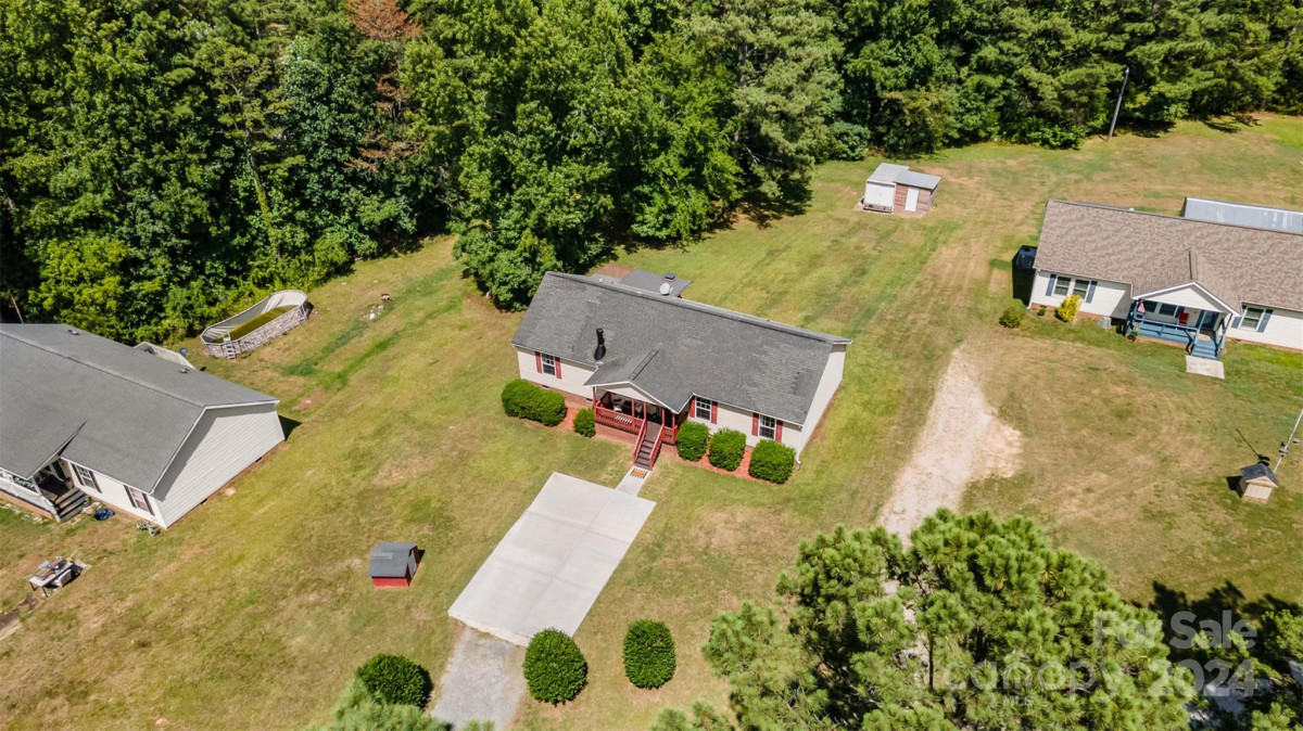 408 Rhea Rd York, SC 29745