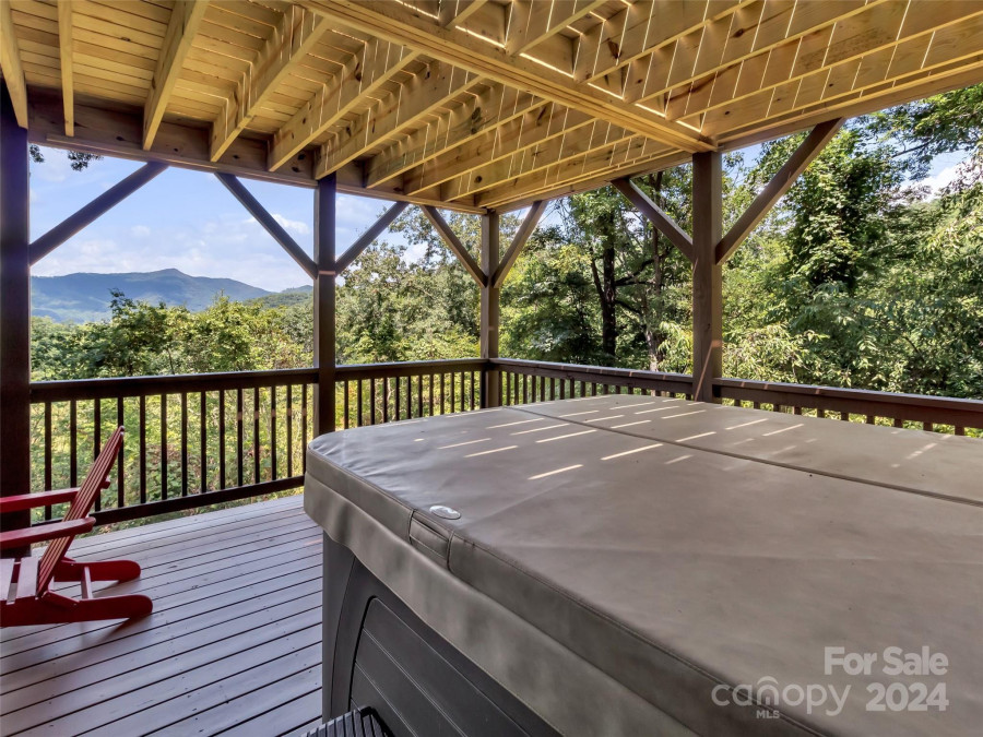 500 Beechwood Dr Sylva, NC 28779