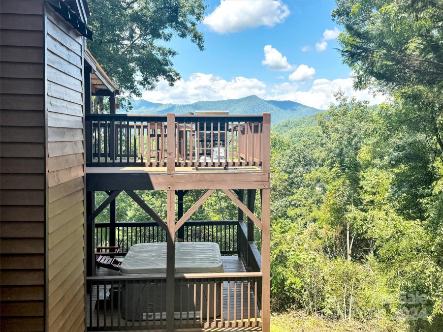 500 Beechwood Dr Sylva, NC 28779