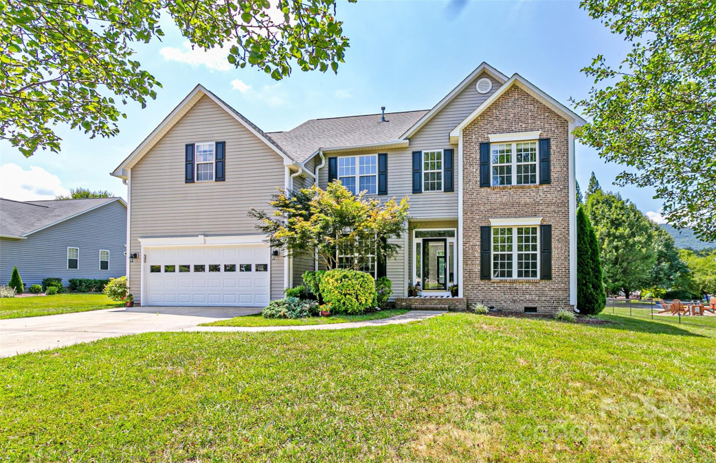 48 Poplar Grove Ct Fletcher, NC 28732