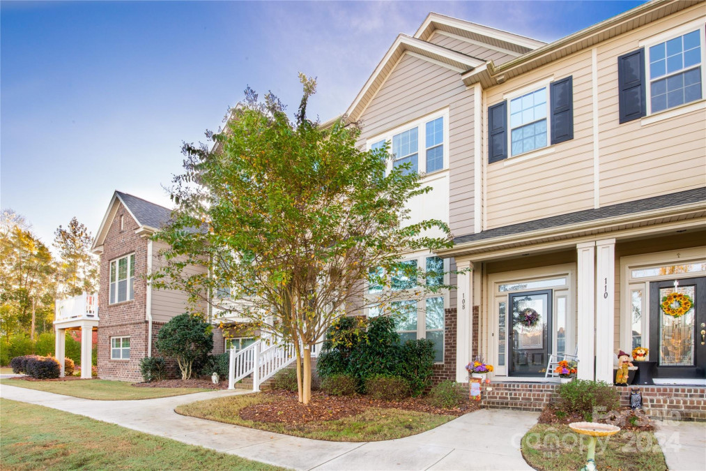 108 Layla Dr Tega Cay, SC 29708