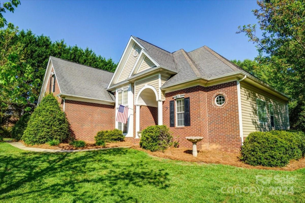 5300 Ravenglass Ct Waxhaw, NC 28173