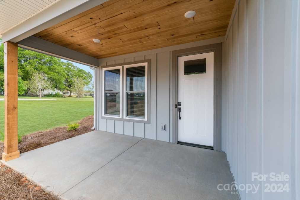 32534 Buchanan Ln Albemarle, NC 28001