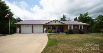 105 Top Flite Dr Statesville, NC 28677