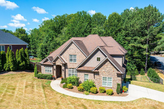 233 42nd Avenue Dr Hickory, NC 28601