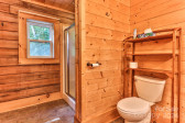 2811 Poplar Creek Rd Green Mountain, NC 28740