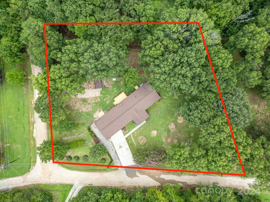 140 Cedar Ridge Ln China Grove, NC 28023