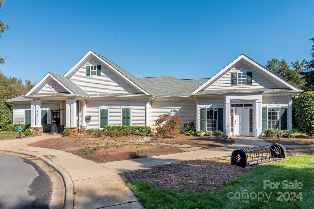 805 Carisbrooke Ln Waxhaw, NC 28173