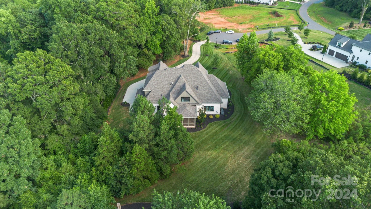 109 Redbird Ln Weddington, NC 28104