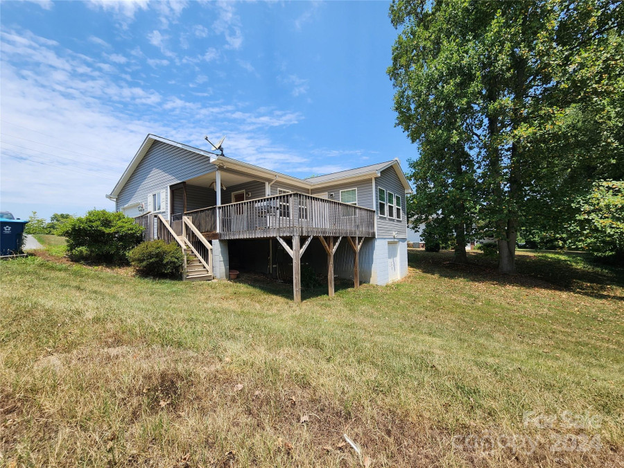 705 Bounous St Valdese, NC 28690