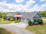 200 Green Fields Ln Columbus, NC 28722