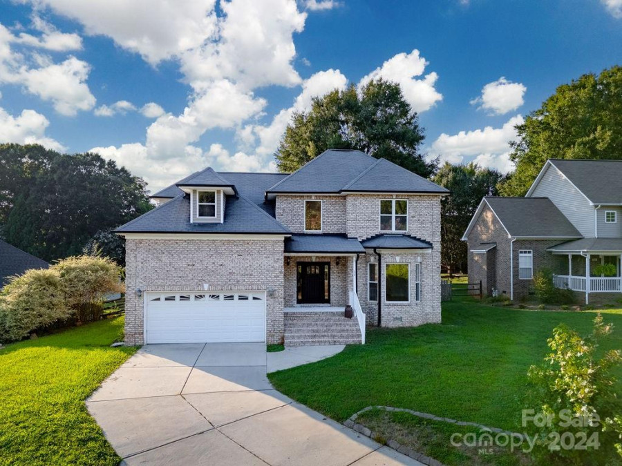 210 River Birch Cir Mooresville, NC 28115