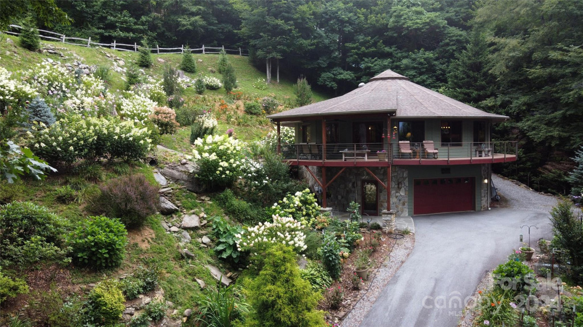 140 Slim Rg Maggie Valley, NC 28751