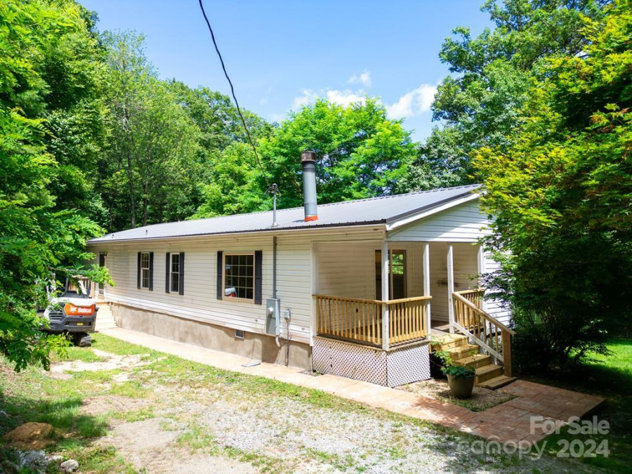 1010 Highway 107 None Cashiers, NC 28717