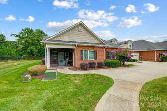 8508 Van Ct Denver, NC 28037