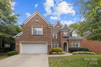 2309 River Oaks Dr Waxhaw, NC 28173