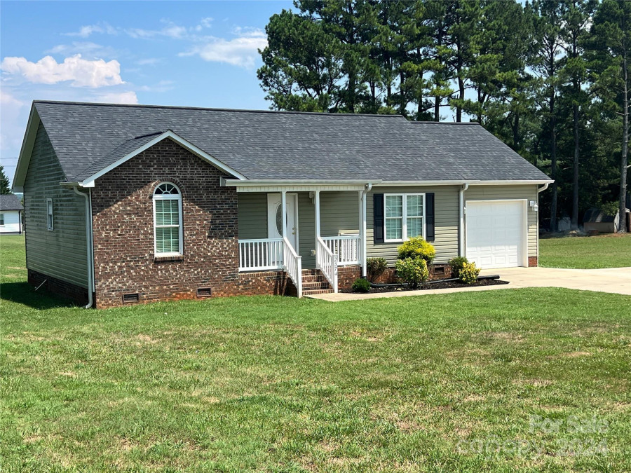 2374 Startown Rd Lincolnton, NC 28092