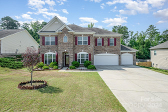 814 Oak Embers Dr Concord, NC 28025