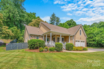 42 Pinecroft Rd Asheville, NC 28804