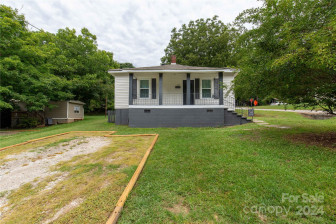 102 Poplar St Clover, SC 29710