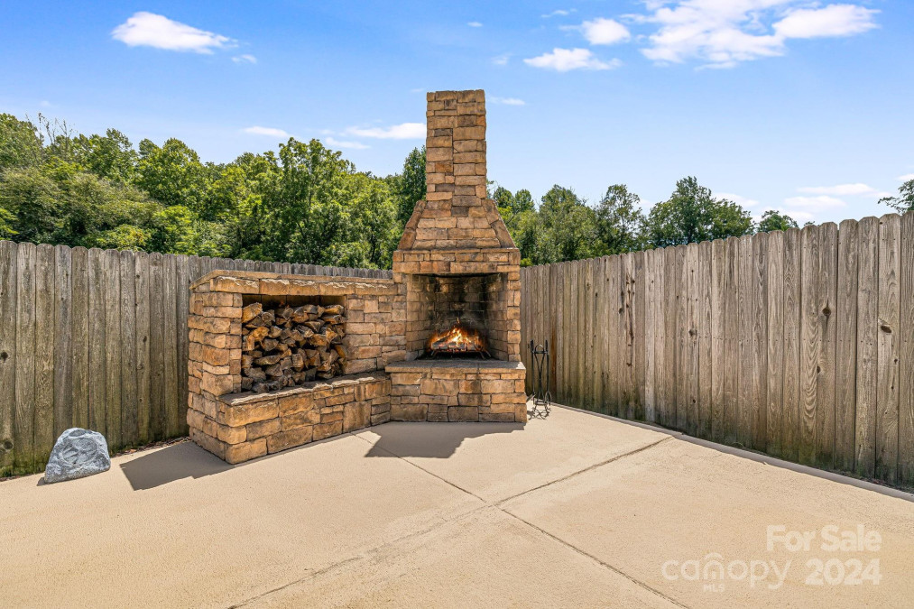 385 Wildbriar Rd Fletcher, NC 28732