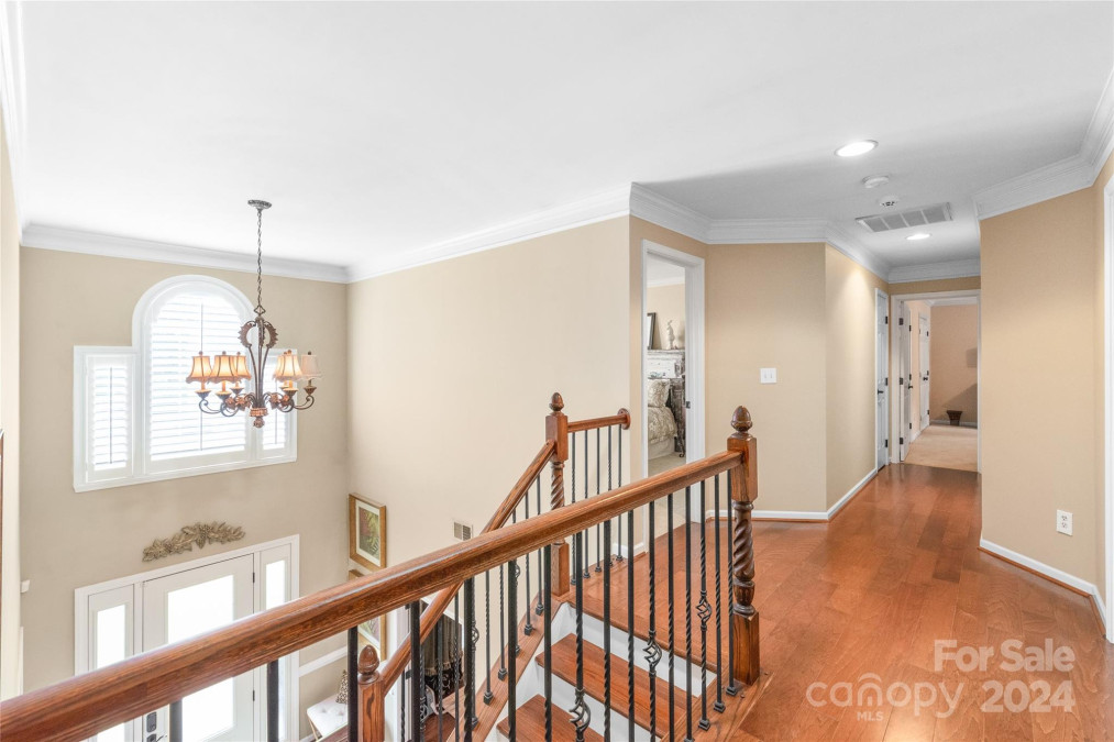 9940 Mitchell Glen Dr Charlotte, NC 28277