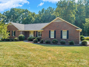 4227 Inwood Dr Rock Hill, SC 29732