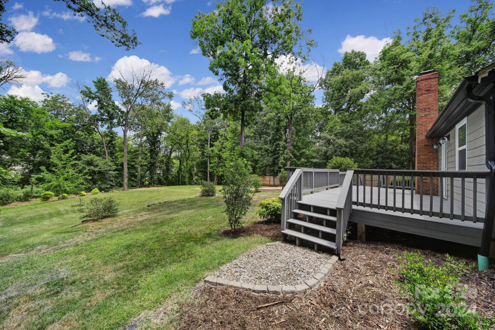 2312 Castlecomer Dr Charlotte, NC 28262