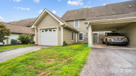 14 Rotunda Cir Asheville, NC 28806