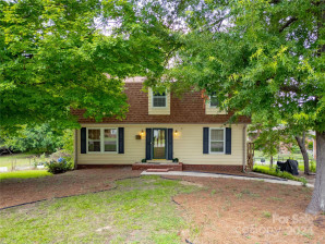 323 Ruth Ave Kannapolis, NC 28083