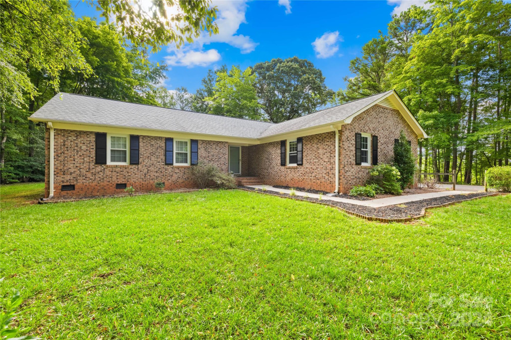 4611 Locklyn Rd Waxhaw, NC 28173