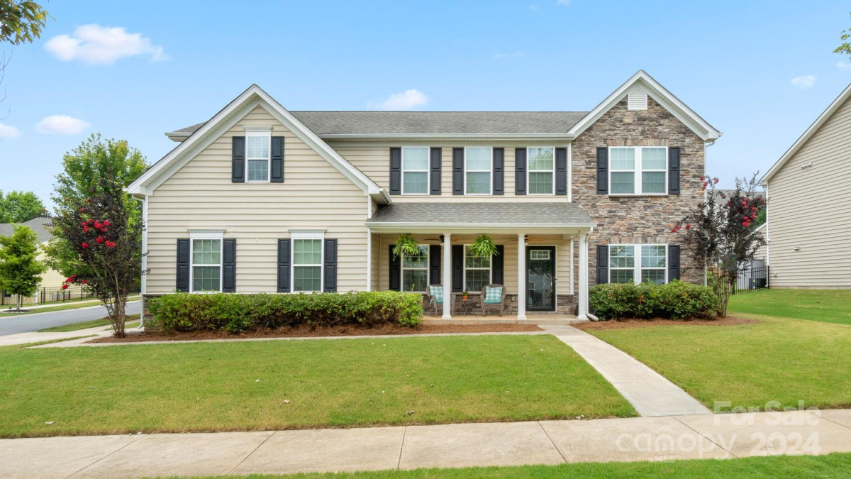 1676 Callahan Rd Fort Mill, SC 29715