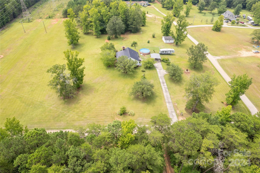 1625 Windy Hill Ln Great Falls, SC 29055