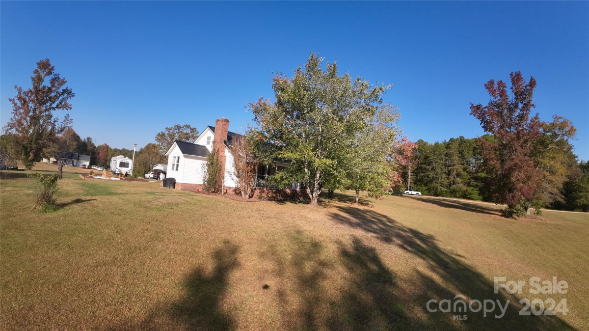 1625 Windy Hill Ln Great Falls, SC 29055