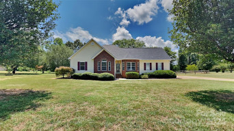 4922 Carillon Ct York, SC 29745