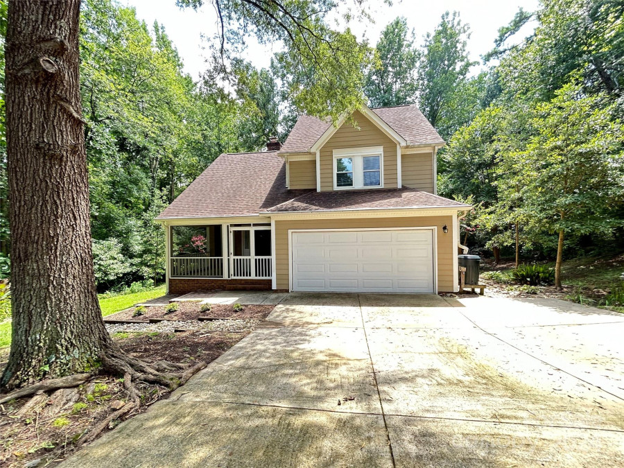 404 Glenora Dr Huntersville, NC 28078