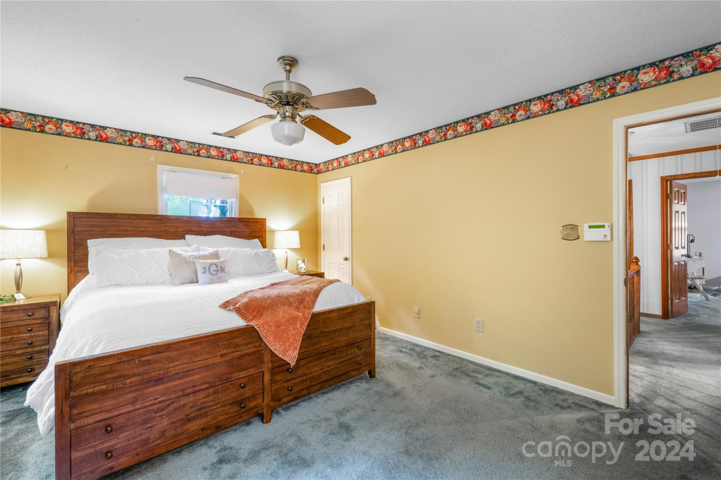 3108 Love Ct Gastonia, NC 28056