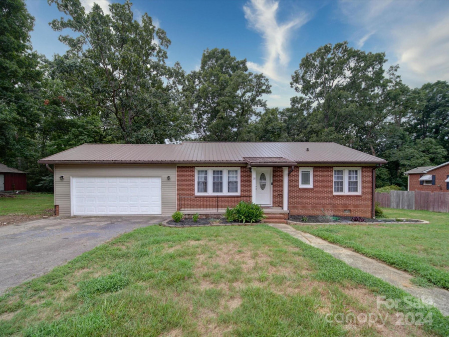 120 Chatfield Loop Statesville, NC 28677