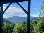 1330 Sheepback Mountain Rd Maggie Valley, NC 28751