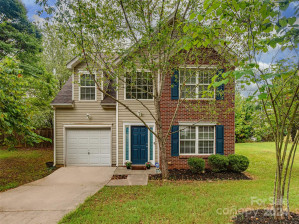 1418 Swaying Branch Ln Clover, SC 29710