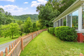 15388 Us Hwy 19 Hw Green Mountain, NC 28740