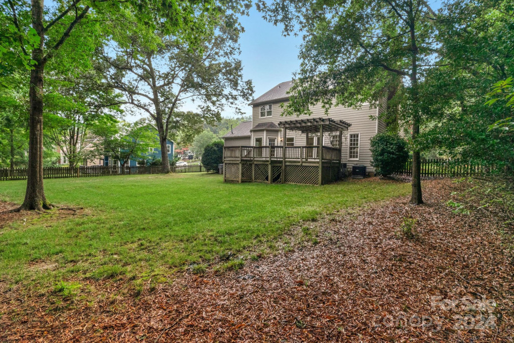 5425 Flowering Dogwood Ln Charlotte, NC 28270