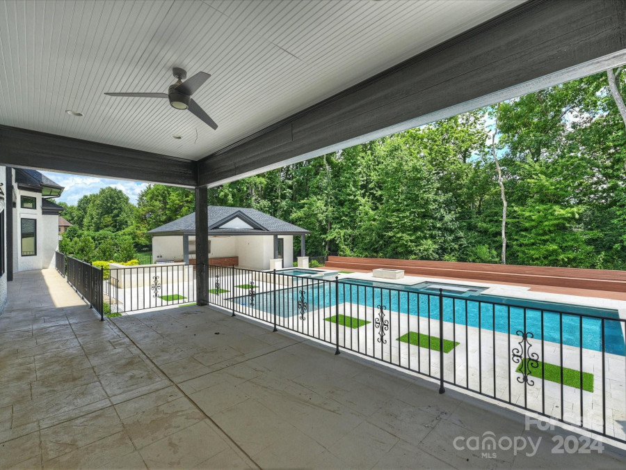 2013 Connonade Dr Waxhaw, NC 28173