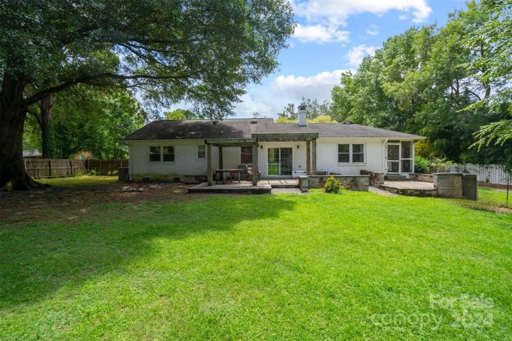 3808 Unionville Indian Trail Rd Indian Trail, NC 28079